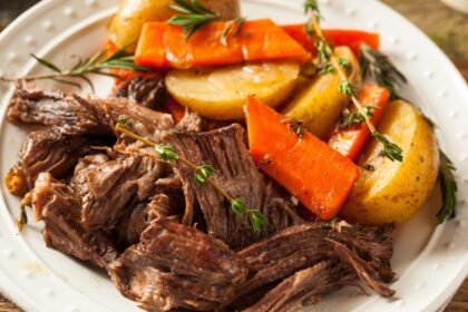 roast beef carrot potatoes pot roast slow cooker