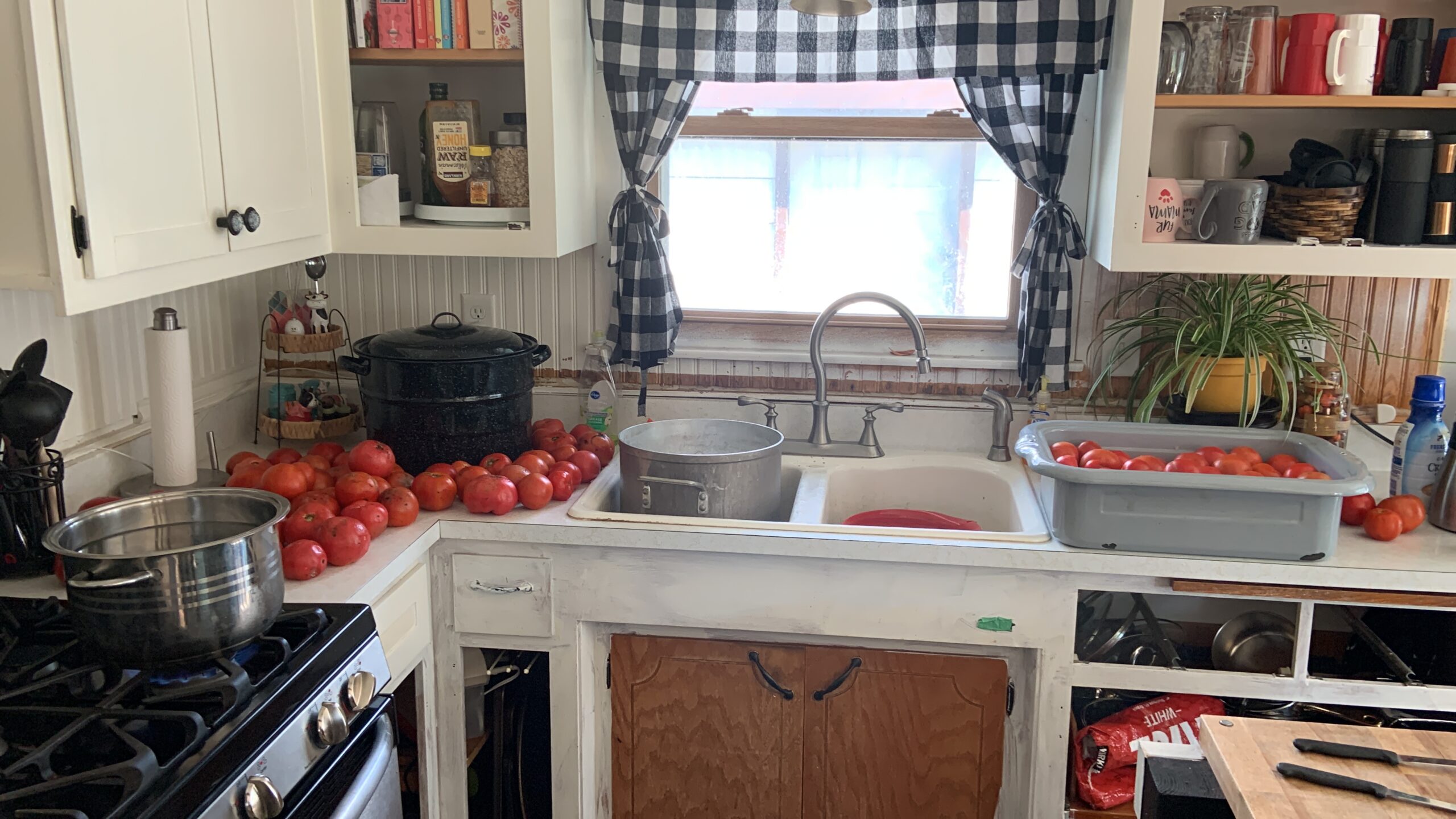 canning tomatoes kitchen setup how to open kettle grandma old fashioned style