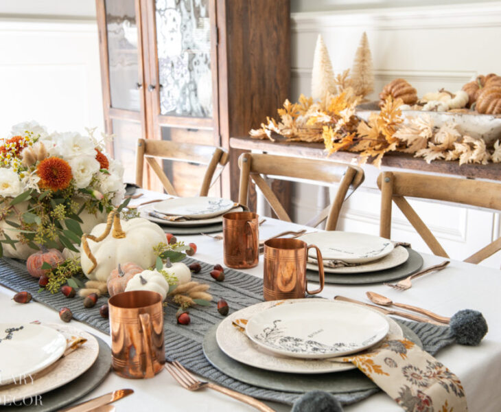 Thanksgiving table setting setup decor soft decorations Thanksgiving dinner