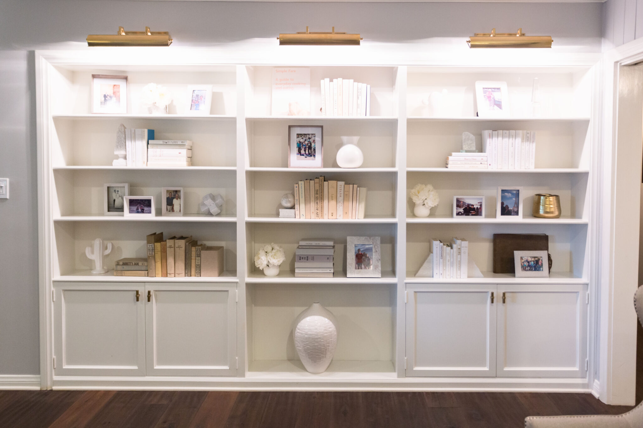 Bookcase Makeover Ideas – DIY Project to Update or Refurbish Old ...